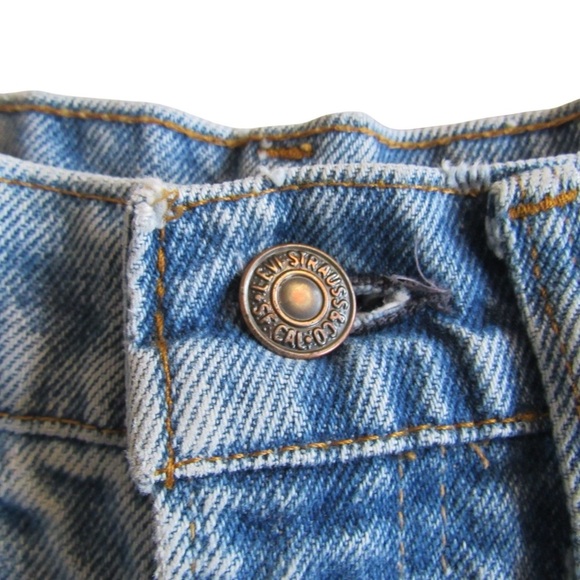 Levis Womens Fringe Denim Shorts 30 DIY Light Wash Side Slits Cutoffs Boho - Picture 7 of 9